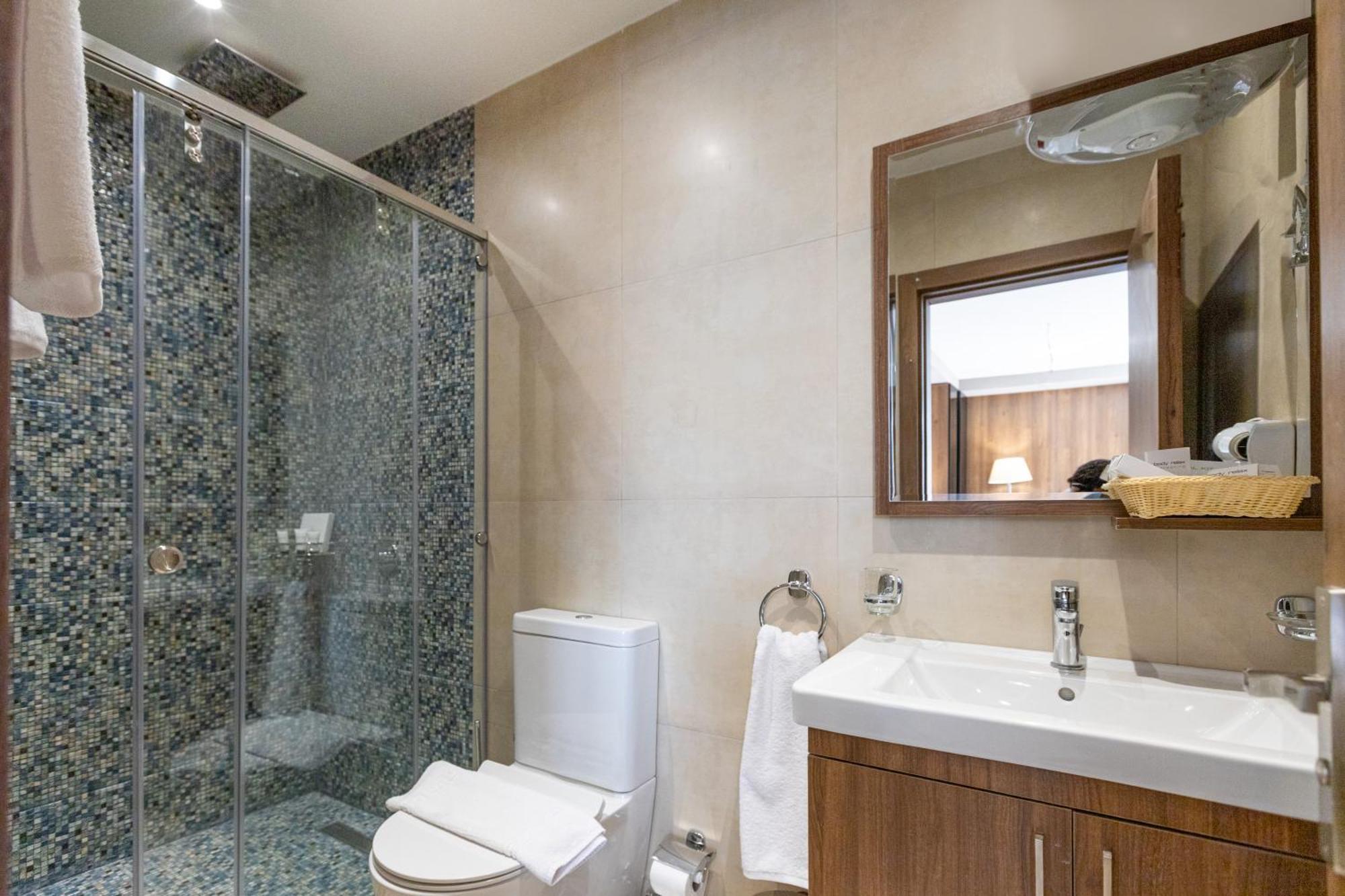 Nozol Pyramids Hotel And Spa Kafret el-Gabal 客房 照片