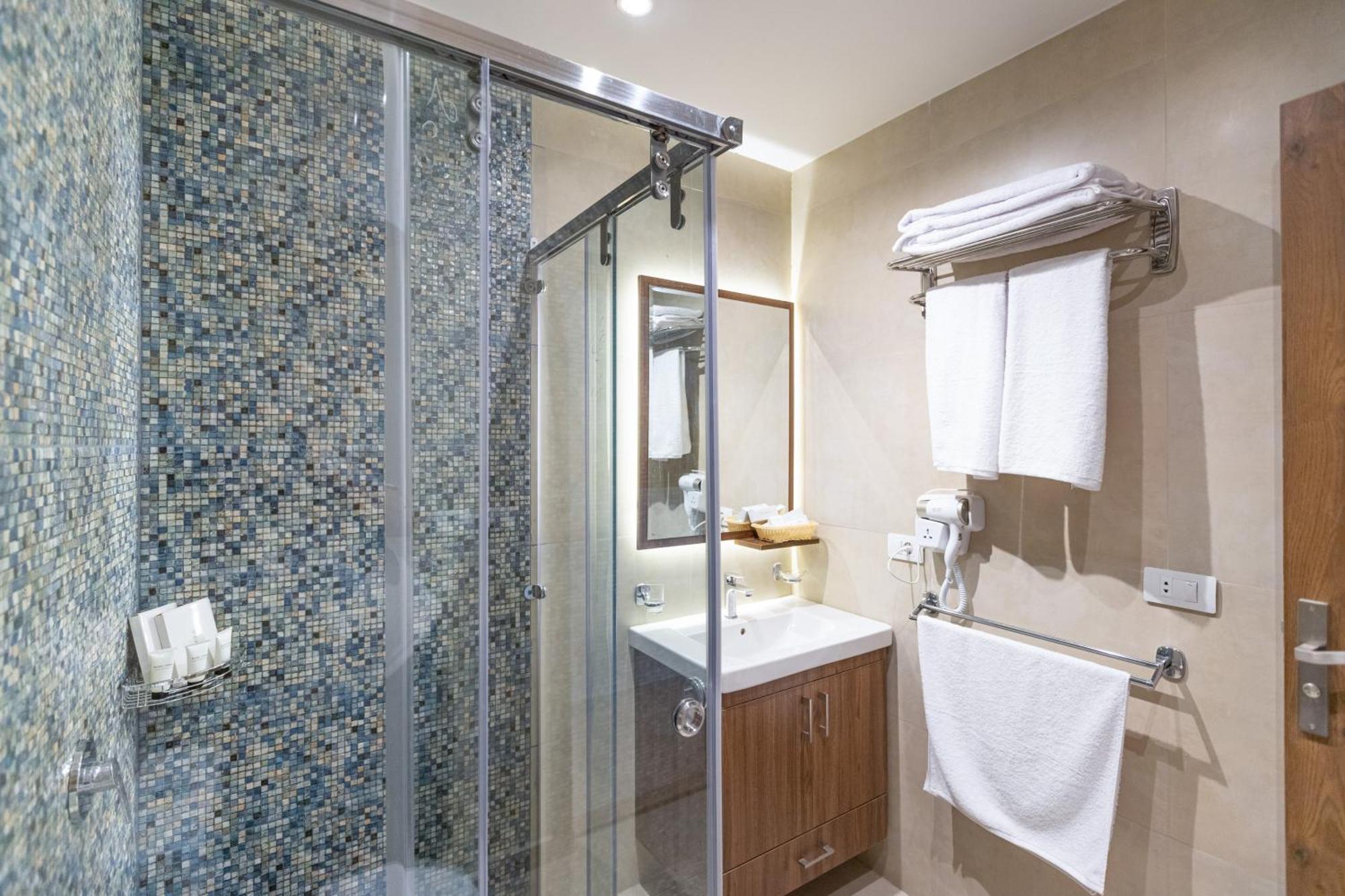 Nozol Pyramids Hotel And Spa Kafret el-Gabal 客房 照片